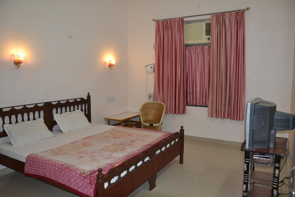 Inn Pushkar Valley الغرفة الصورة